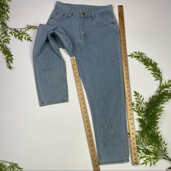 SHEIN Sz S Light Washed Denim High Rise Mom Jeans Women’s - Picture 5 of 10